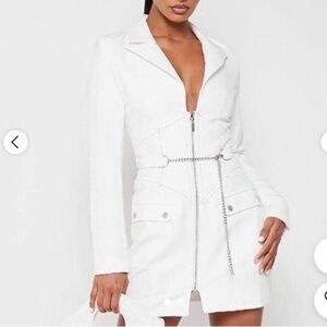 Maniere De Voir White Blazer Dress with Chain Accent 8